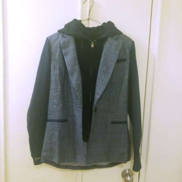 Avery Rayne Sweater Blazer - Picture 5 of 8